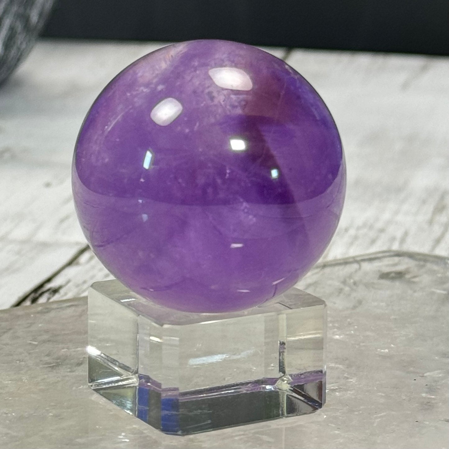 Amethyst Sphere with Phantom